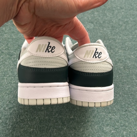 Nike Dunk Rero Low • Split Deep Jungle sz 10 - Picture 6 of 9